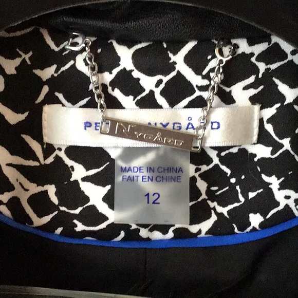 Peter Nygard Black and White Blazer - Picture 2 of 4